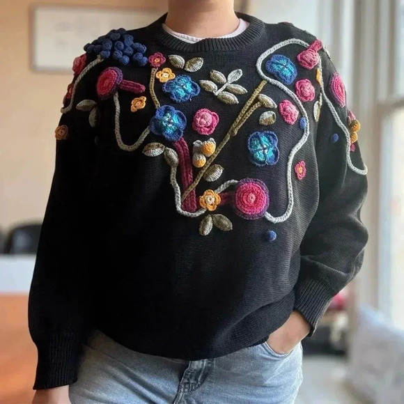 Victoria Harbour Sweaters - 90s Vintage CHUNKY 3D Crochet Flower Sweater Victoria Harbour Sz L Grandmacore